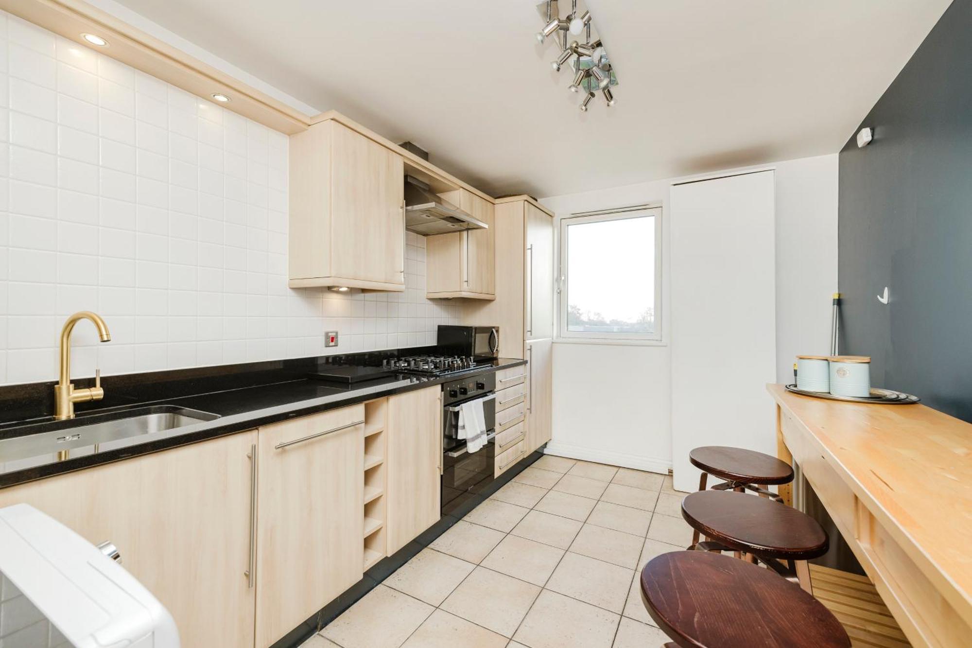 Joivy Stylish Apartment With Balcony In Old Town Edinburgh Bagian luar foto